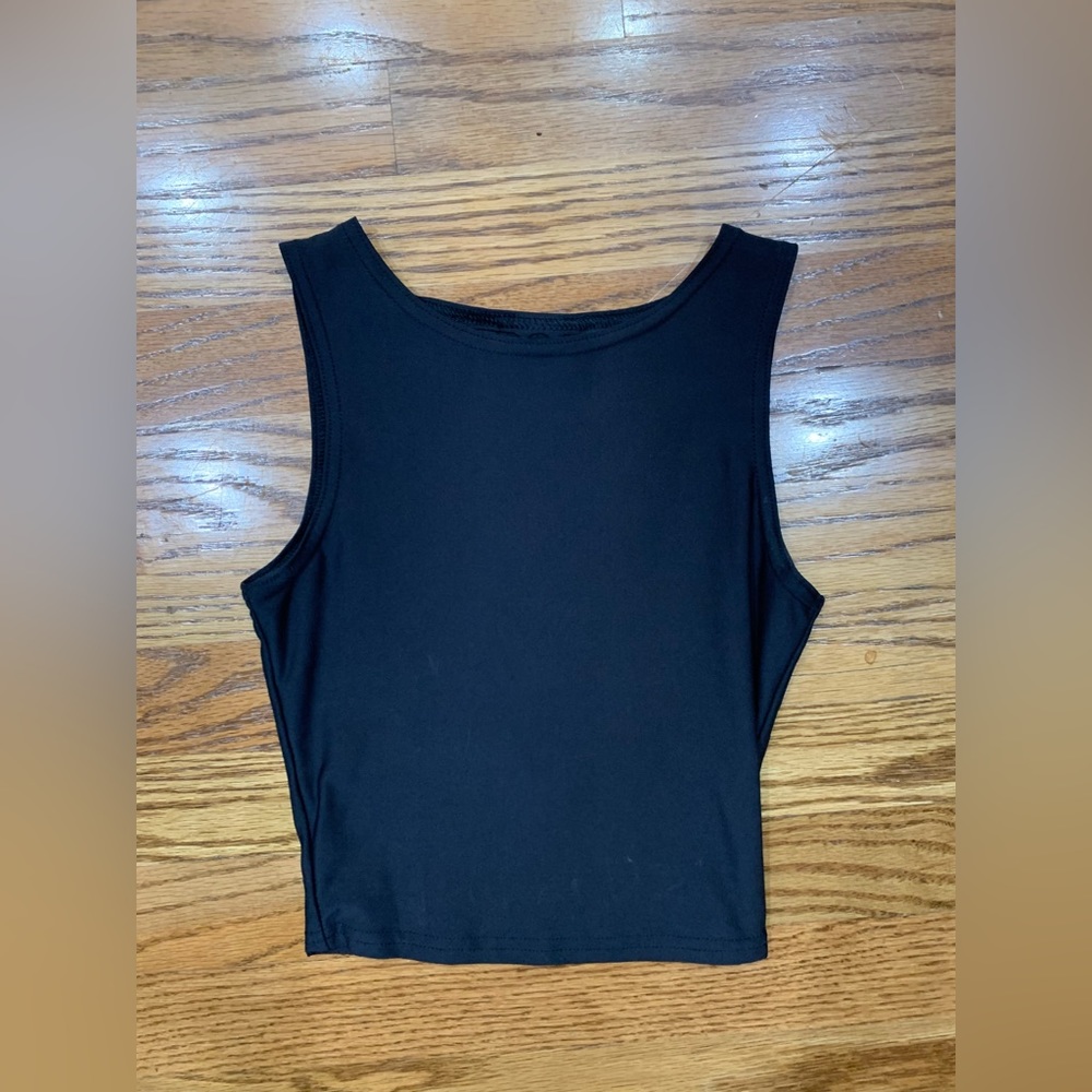 Blackmilk crop top